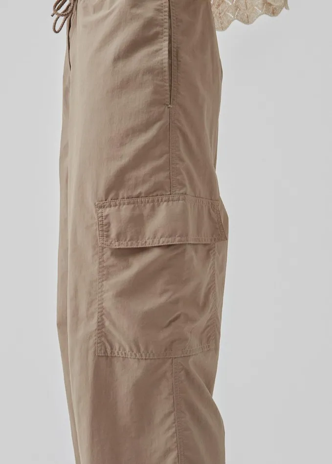 Women CarmoMD Pants Spring Stone Modstrm Pants and Leggings