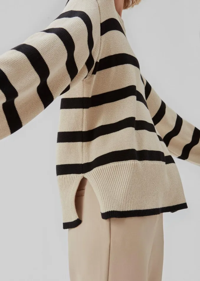 Women CorbinMD Stripe Oneck Black Summer Sand Stripe Modstrm Blouses and Knitwear Women CorbinMD Stripe Oneck Black Summer Sand Stripe Modstrm Blouses and Knitwear
