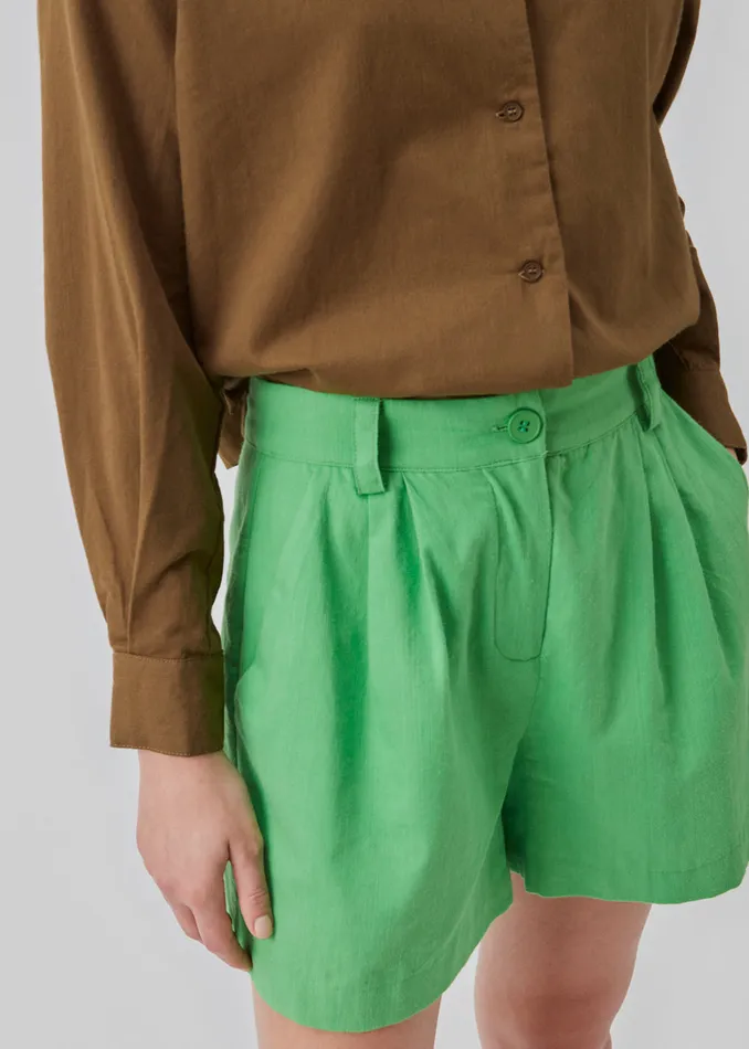Women CydneyMD Shorts Classic Green Modstrm Shorts