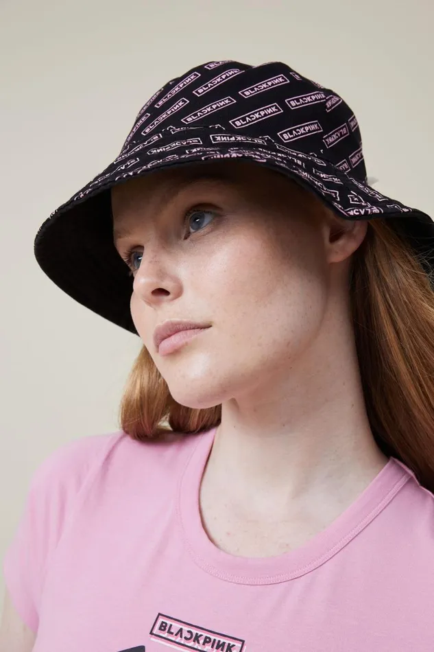 Women Hats Cotton On License Reversible Bucket Hat Lcn Bra Blackpink Yardageblack
