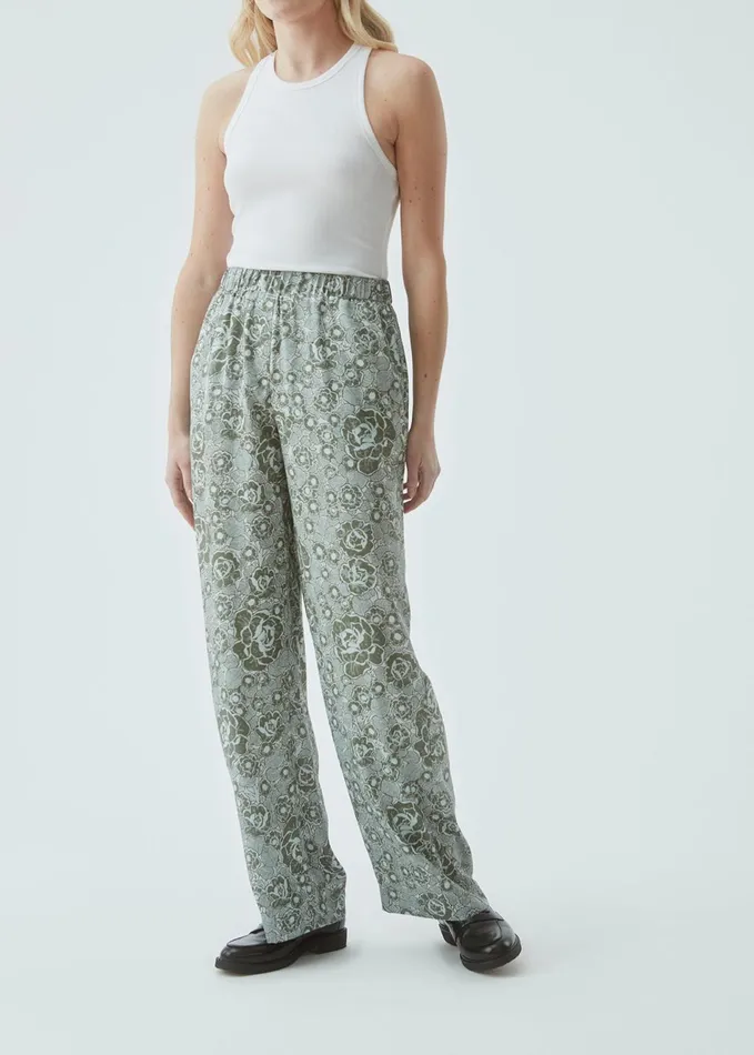 Women Leo Print Pants Sage Rose Modstrm Pants and Leggings