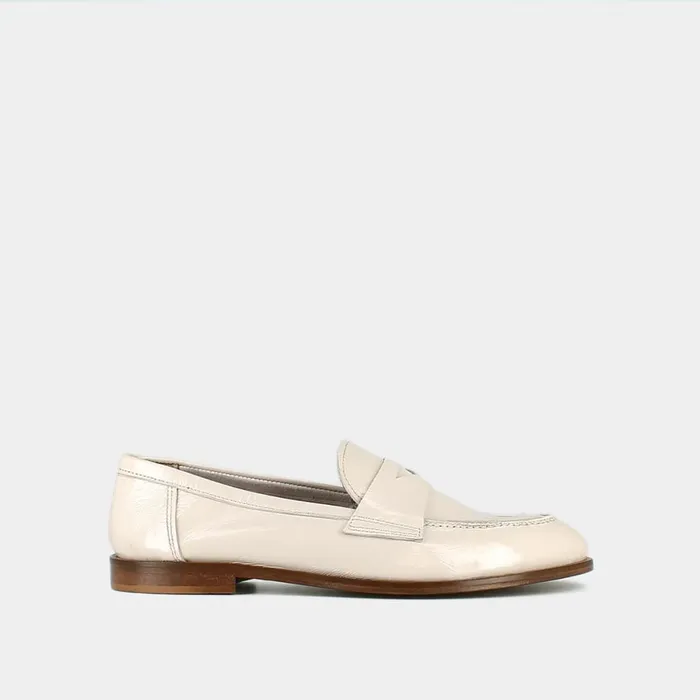 Women Loafers Jonak Closed Toe And Round Loafers