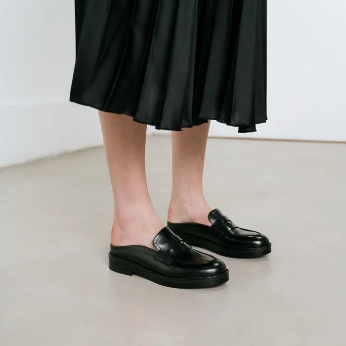 Women Loafers Jonak Flat Heel Loafers With Round Toe