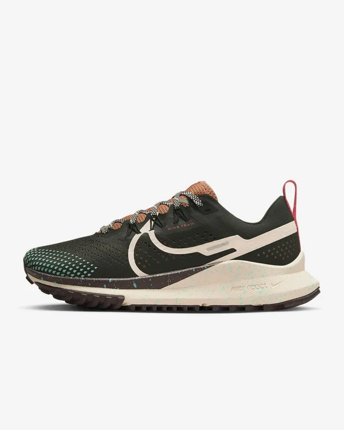 Women Pegasus Trail 4 Sequoiaamber Brownemerald Riseguava Ice Nike Running