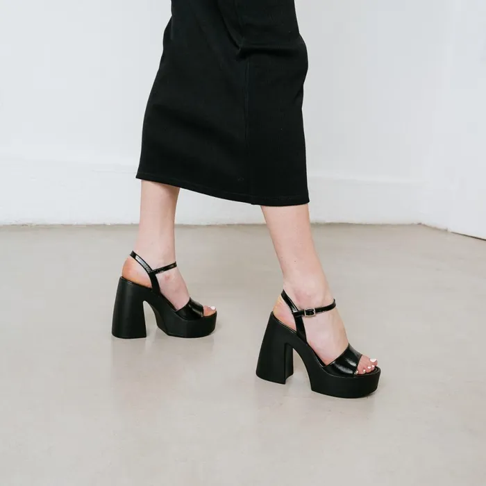 Women Sandals Jonak Platform Sandals With Open Toes