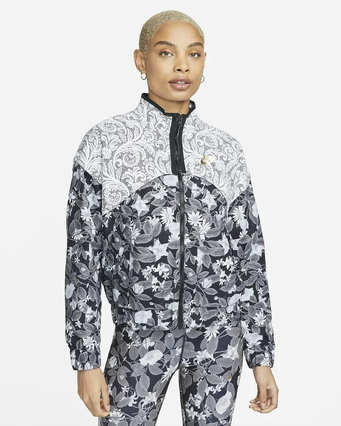Women Serena Williams Design Crew Blackmetallic Gold Nike Jackets