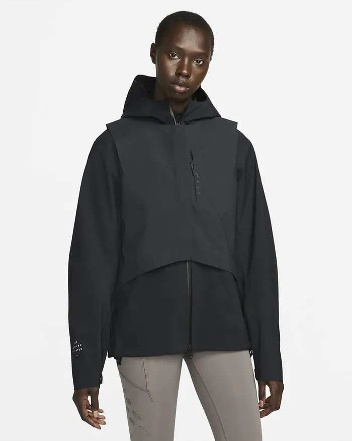Women StormFit Run Division Black Nike Jackets