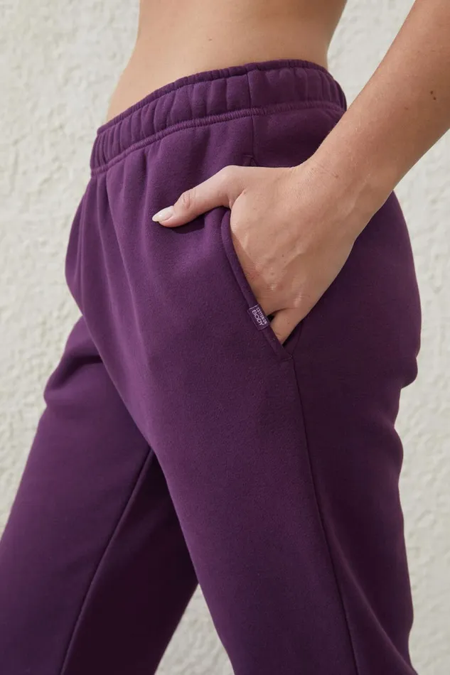 Women Sweats and Hoodies Cotton On Plush Essential Gym Sweatpant Pickled Beet