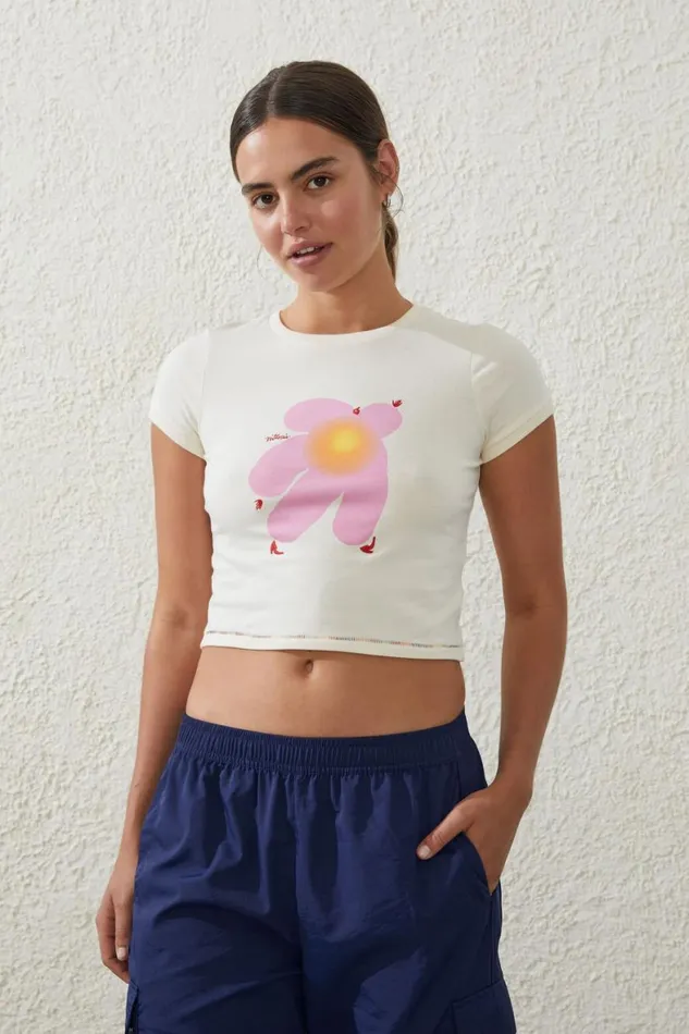 Women Tops Cotton On Active Fitted Graphic Tshirt Coconut Milklcn Amber Vittoria Women Tops Cotton On Active Fitted Graphic Tshirt Coconut Milklcn Amber Vittoria