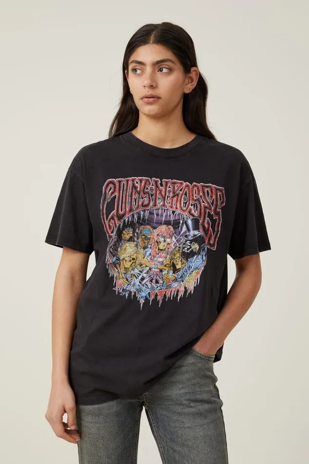 Women Tops Cotton On The Oversized Guns N Roses Tee Lcn Br Guns N Roses Use Your Illusion Black Women Tops Cotton On The Oversized Guns N Roses Tee Lcn Br Guns N Roses Use Your Illusion Black