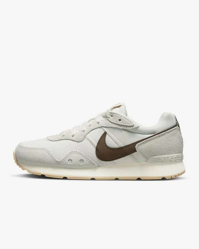 Women Venture Runner Phantomsesamewhitebrown Nike Lifestyle