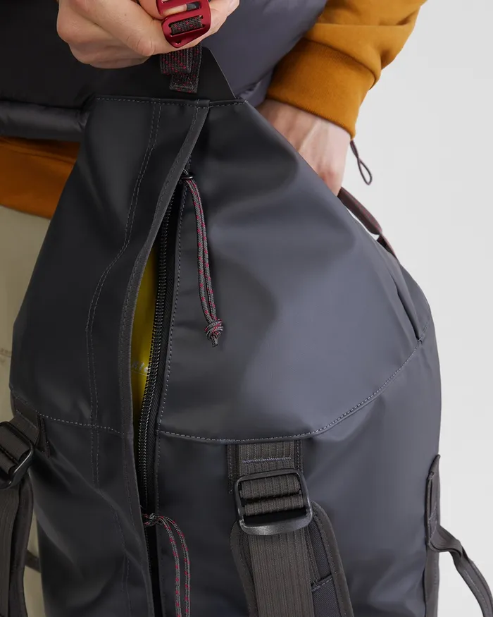 Ydalir Durable Molle Duffelbag 40L Raven MenWomen Klttermusen MultiDay Backpacks 32100l